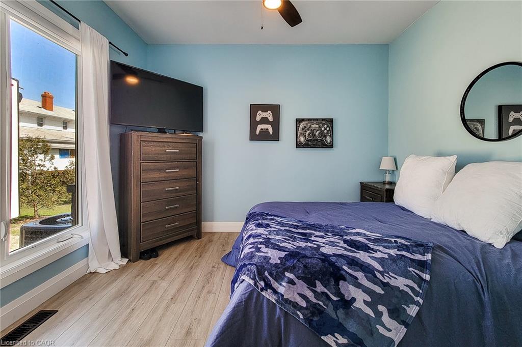 1266 Colborne Street W Property Photo 28