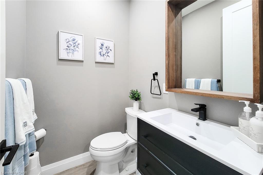 1266 Colborne Street W Property Photo 34