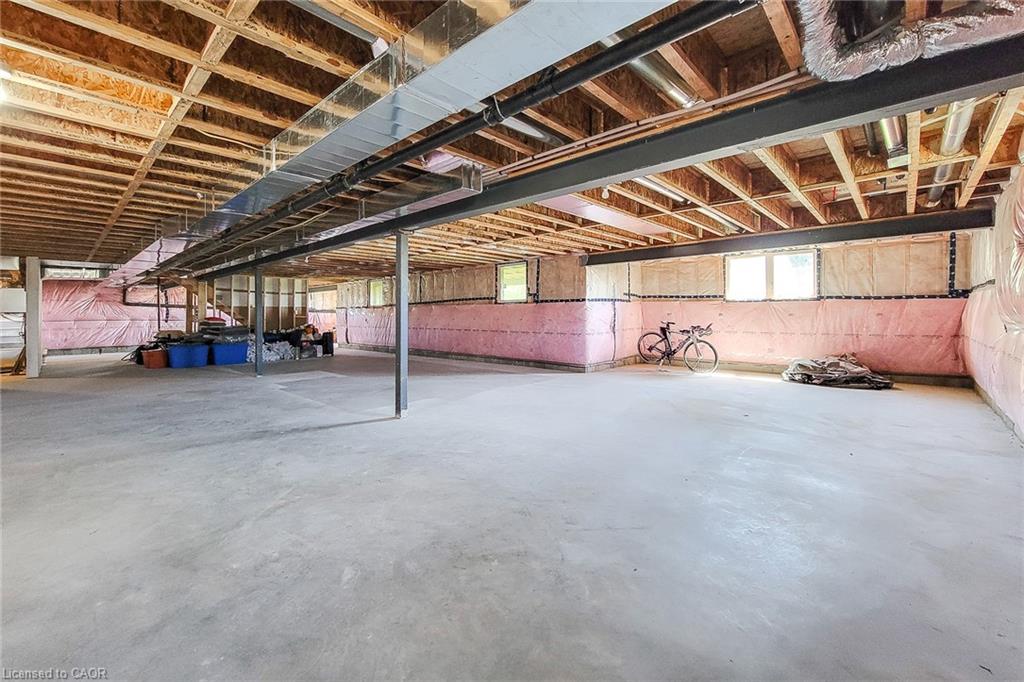 1266 Colborne Street W Property Photo 36