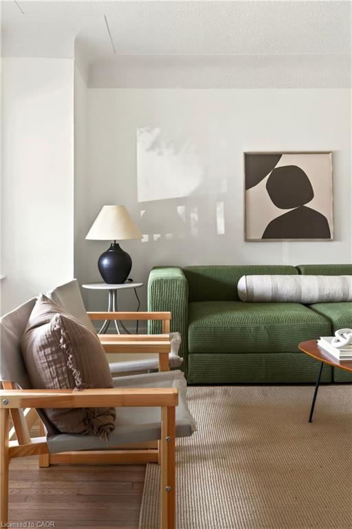 33 East 34th Street Property Photo 4