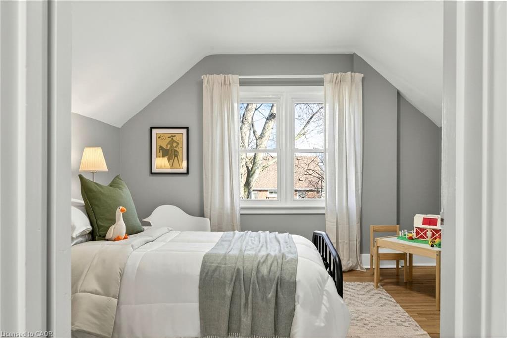 33 East 34th Street Property Photo 32