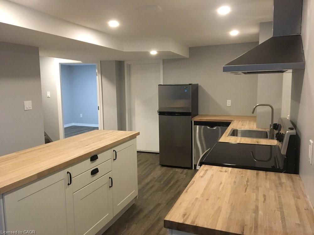 33 East 34th Street Property Photo 39