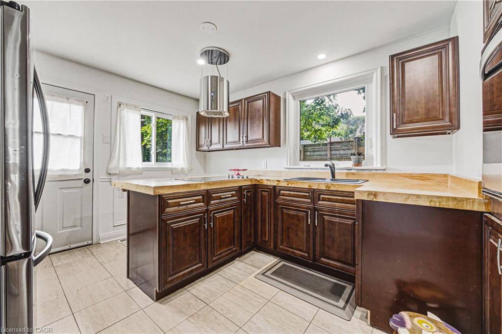 45 Second Avenue Property Photo 8