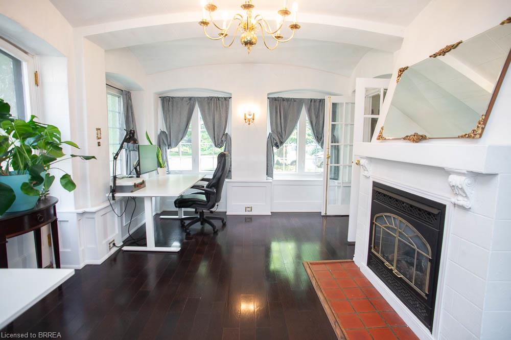 116 Dufferin Avenue Property Photo 10
