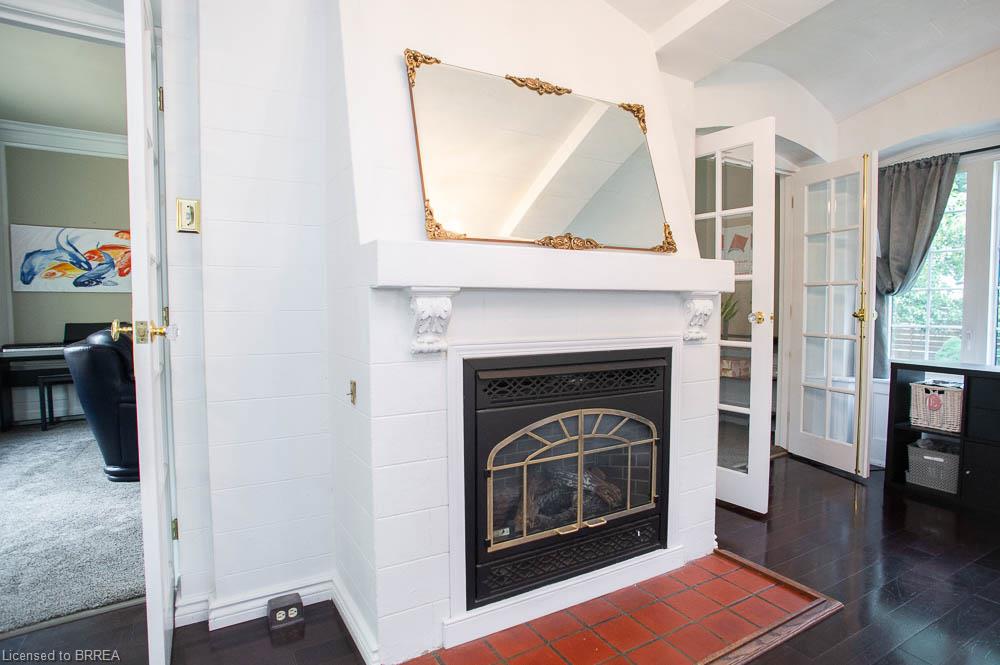 116 Dufferin Avenue Property Photo 11