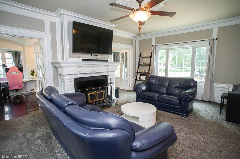 116 Dufferin Avenue Property Photo 12