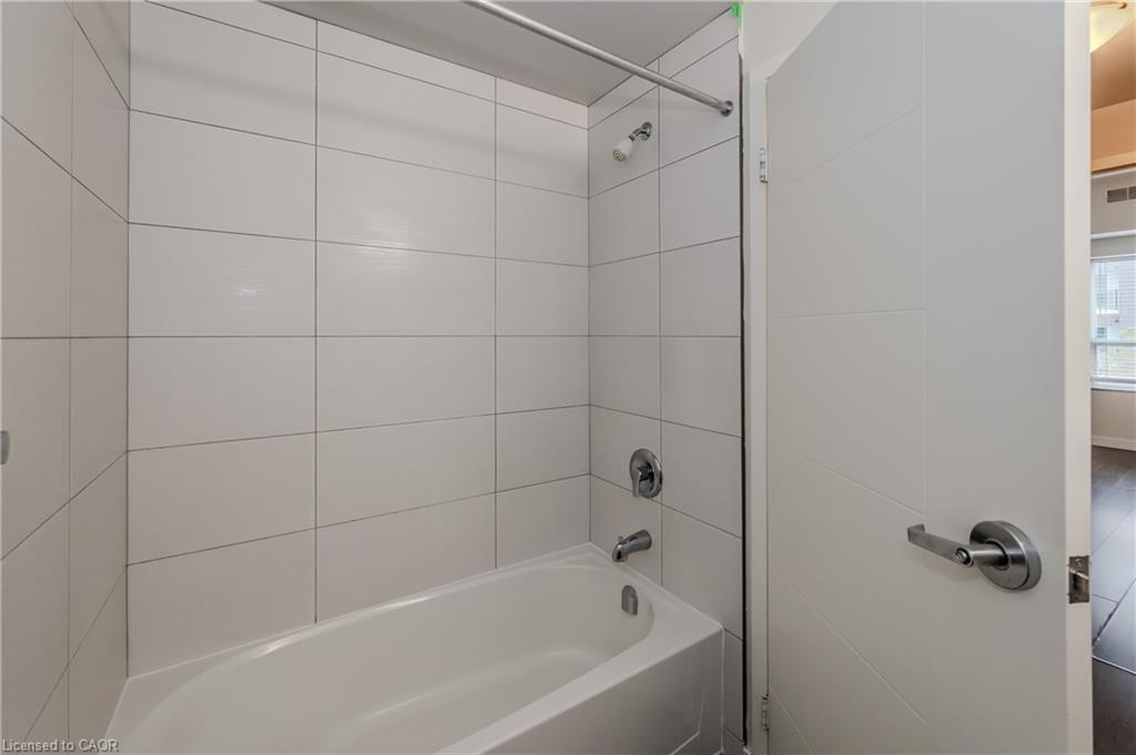 H201-62 Balsam Street Property Photo 13