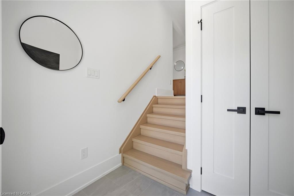 1379 Christina Court Property Photo 3