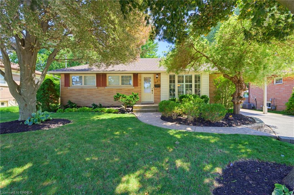 35 Varadi Avenue Property Photo 1