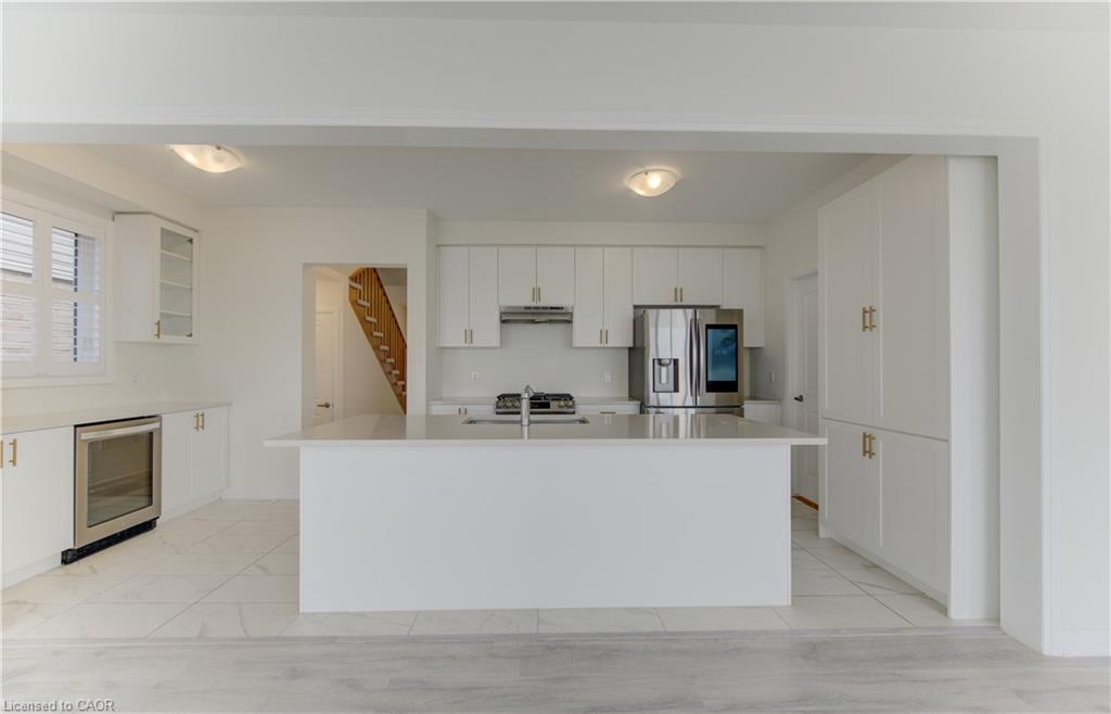 10 Mildred Gillies Street Property Photo 7