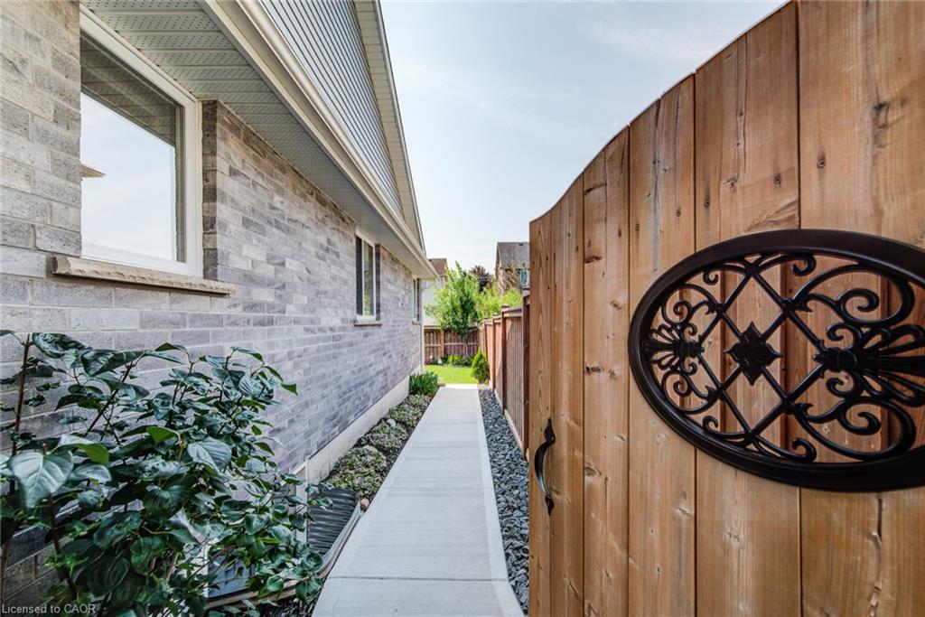 19 Lock Street Property Photo 48