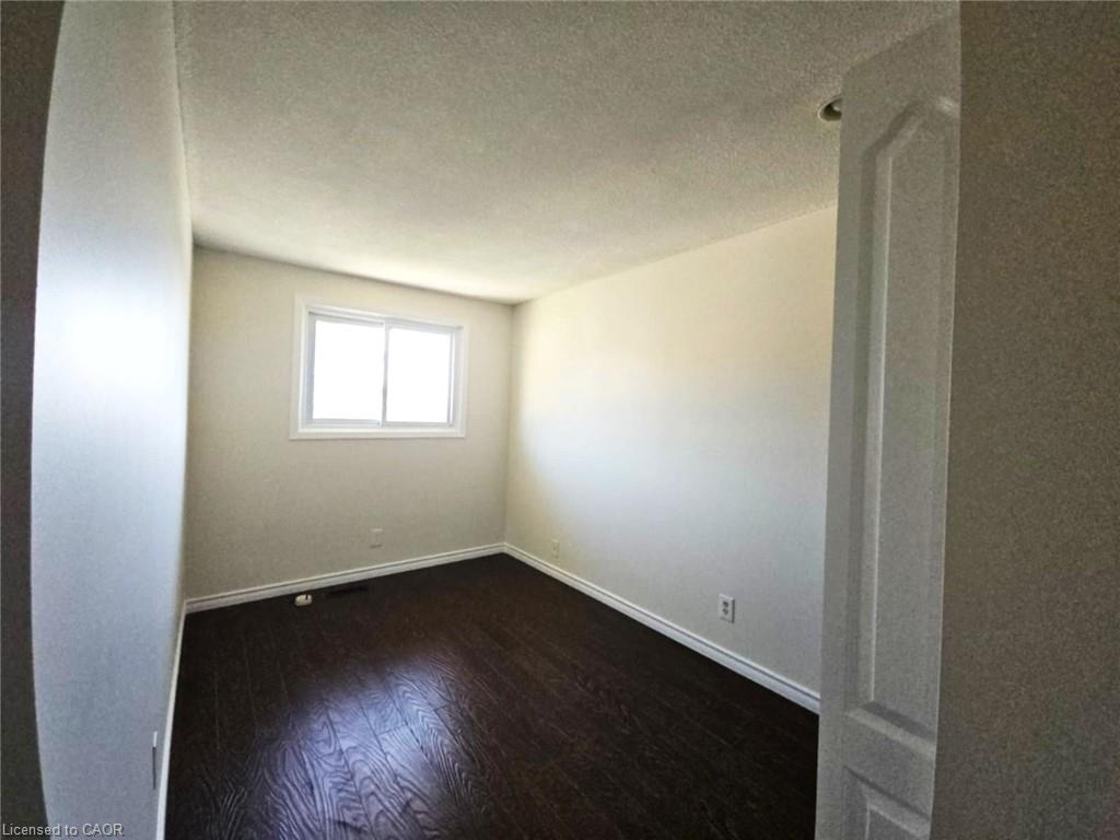 20-487 Elgin Street N Property Photo 9