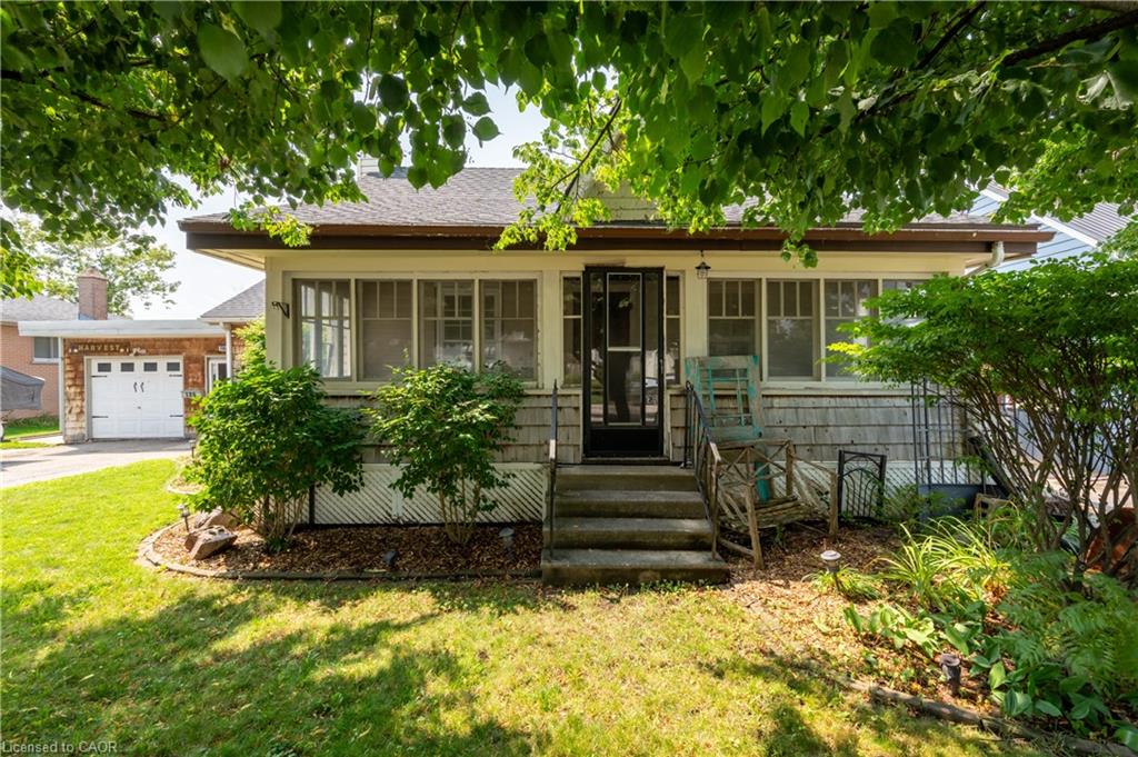 186 Norwich Avenue Property Photo 1