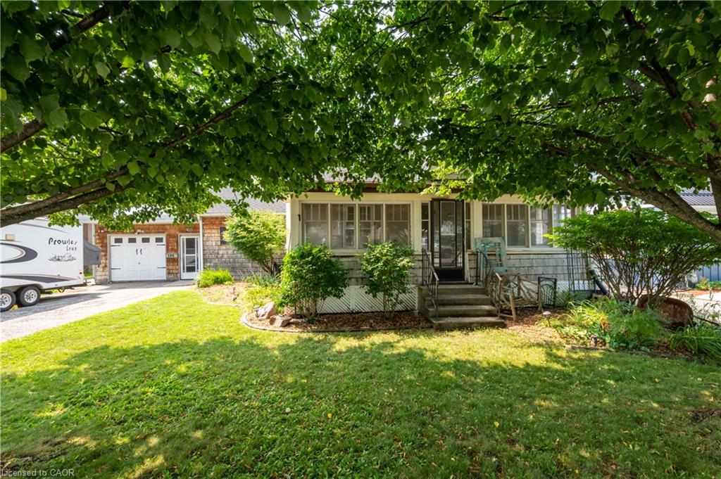 186 Norwich Avenue Property Photo 2