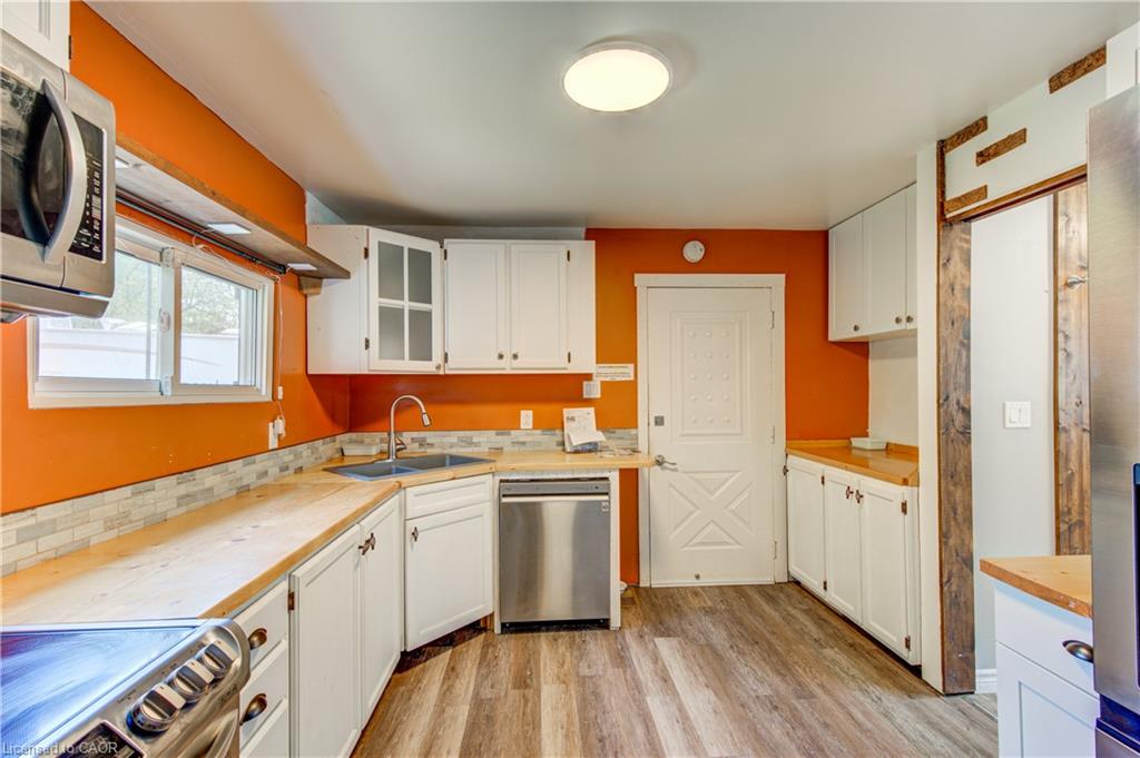 186 Norwich Avenue Property Photo 17