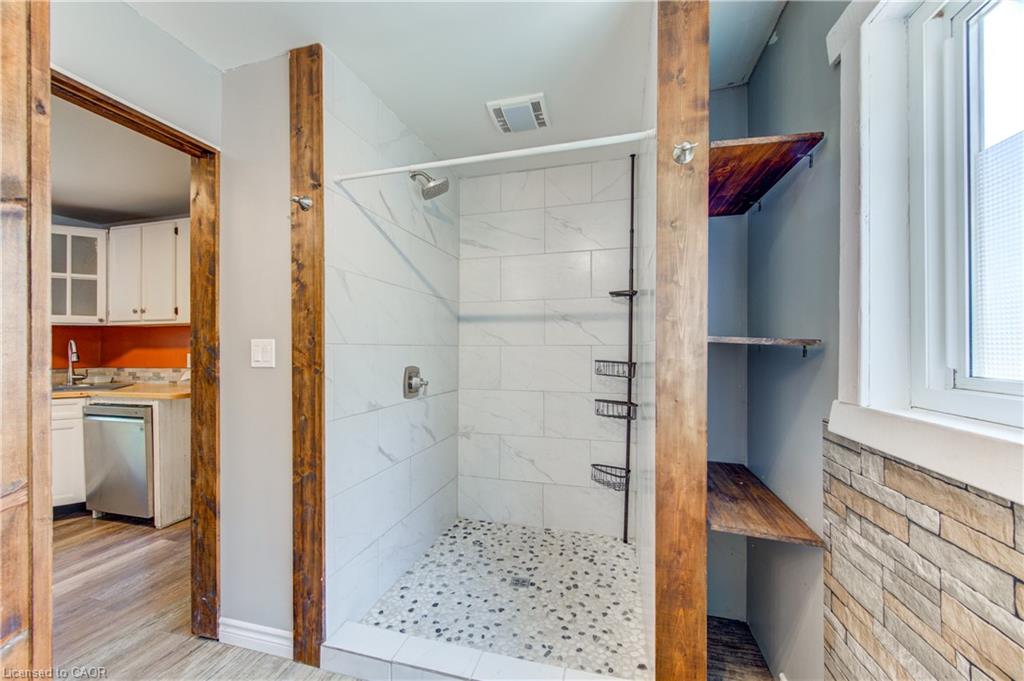 186 Norwich Avenue Property Photo 18