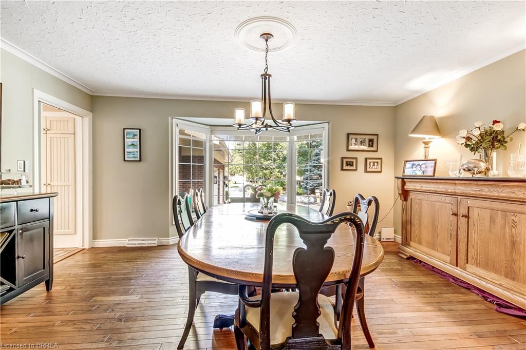 19 Oakley Road Property Photo 18
