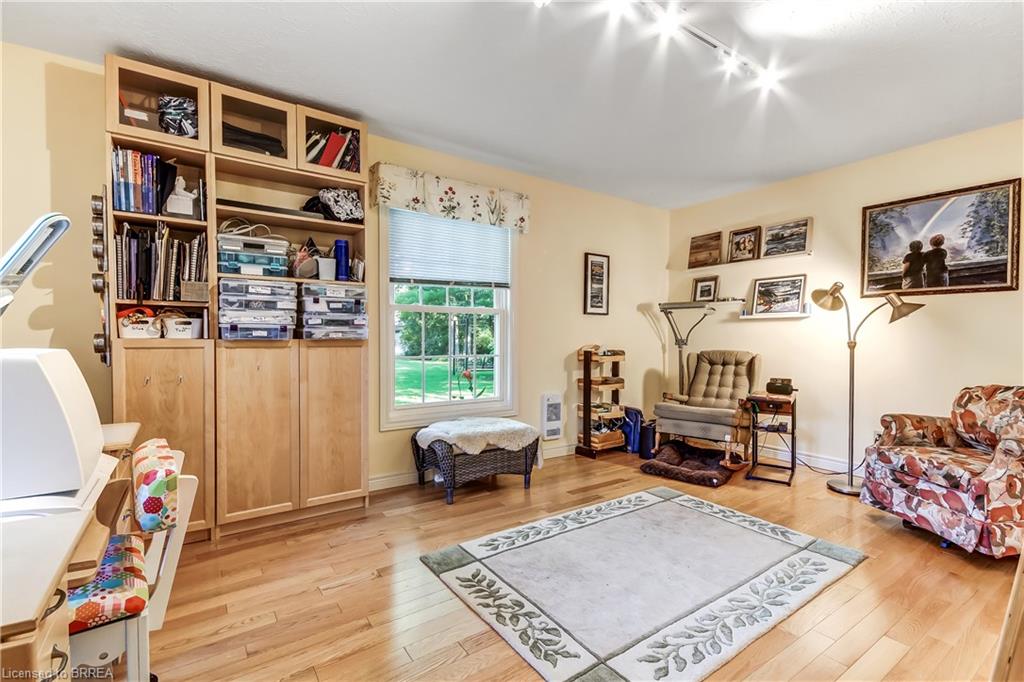 19 Oakley Road Property Photo 25