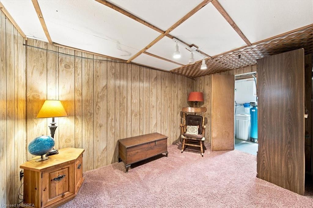 2965 Cockshutt Road Property Photo 20