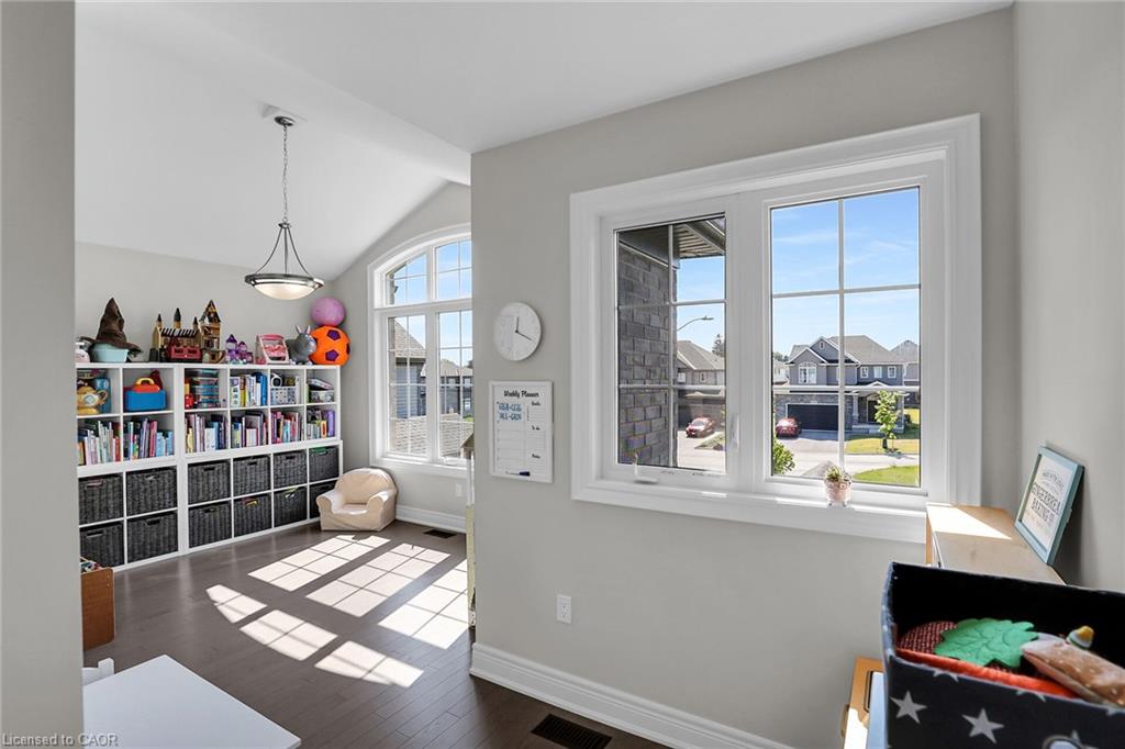 3608 Carolinia Court Property Photo 32