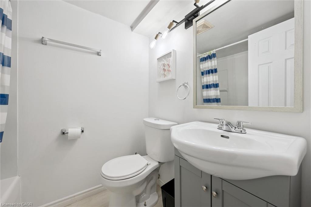 2-750 Erinbrook Drive Property Photo 26