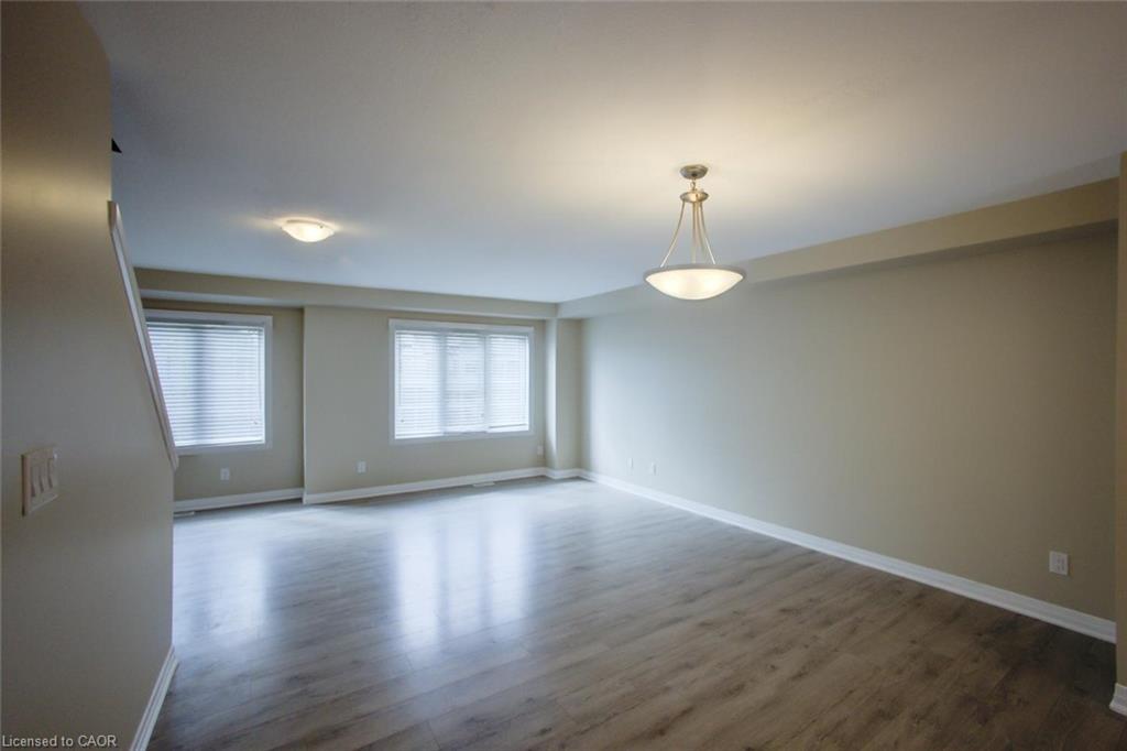 27 Sportsman Hill Street Property Photo 5