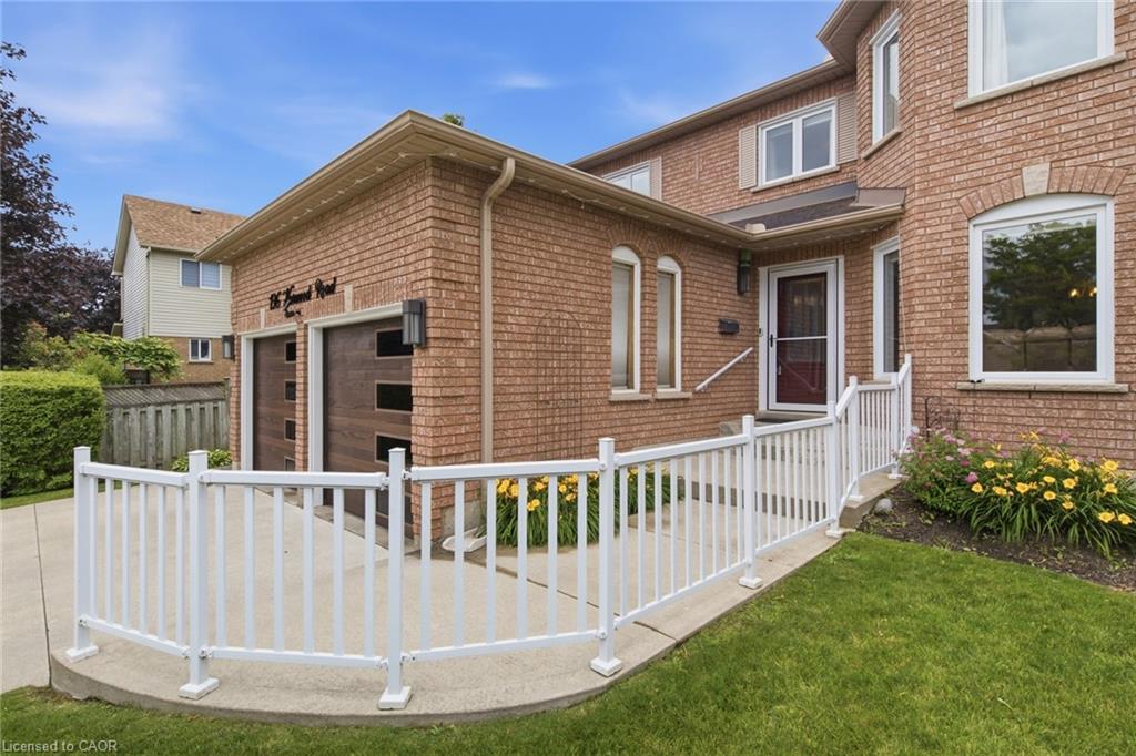 196 Harwood Road Property Photo 3