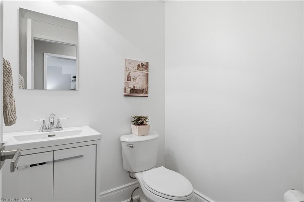 196 Harwood Road Property Photo 18