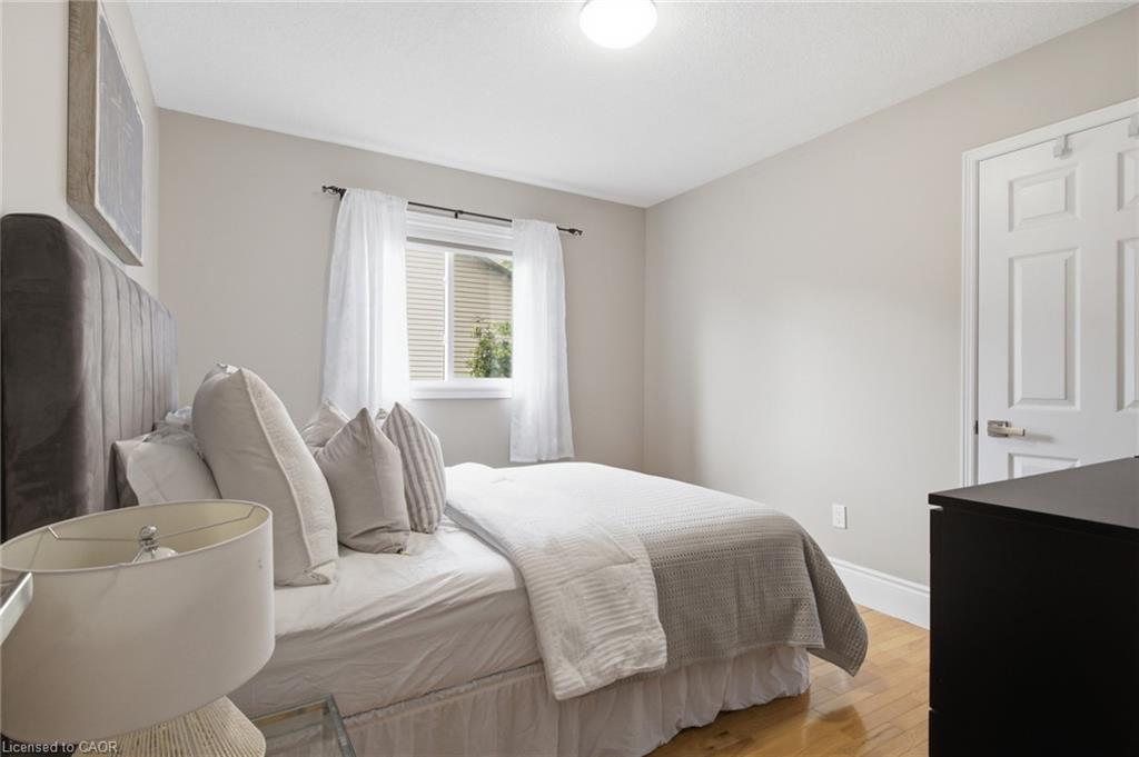 196 Harwood Road Property Photo 30
