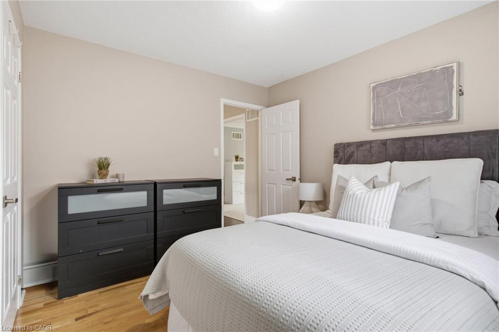196 Harwood Road Property Photo 31
