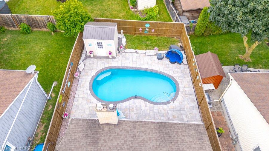 119 Brantwood Park Road Property Photo 45