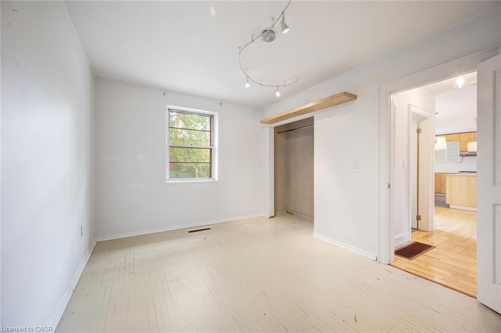 7 Washington Avenue Property Photo 18