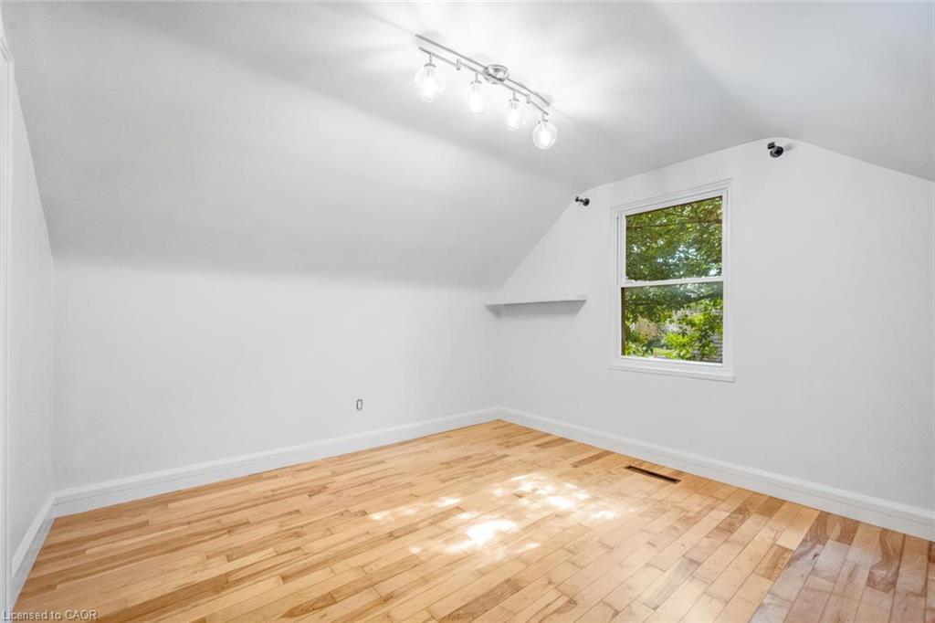 7 Washington Avenue Property Photo 27