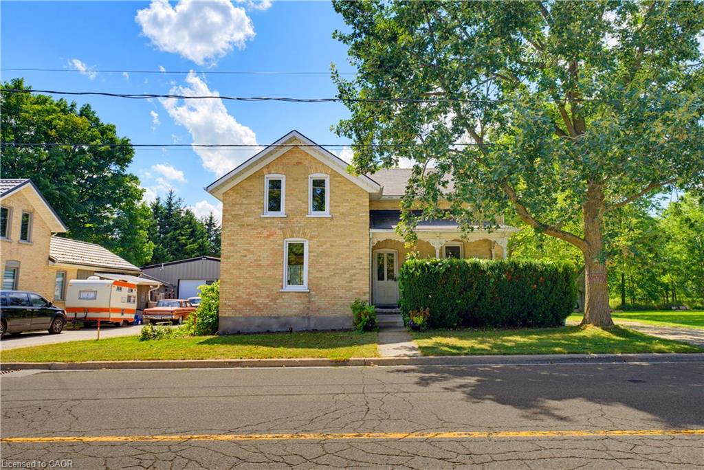 1256 Maryhill Road Property Photo 1