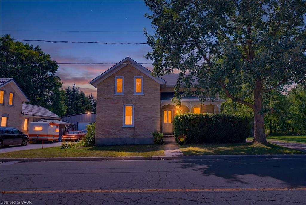1256 Maryhill Road Property Photo 2