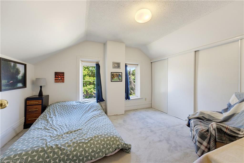 1256 Maryhill Road Property Photo 21