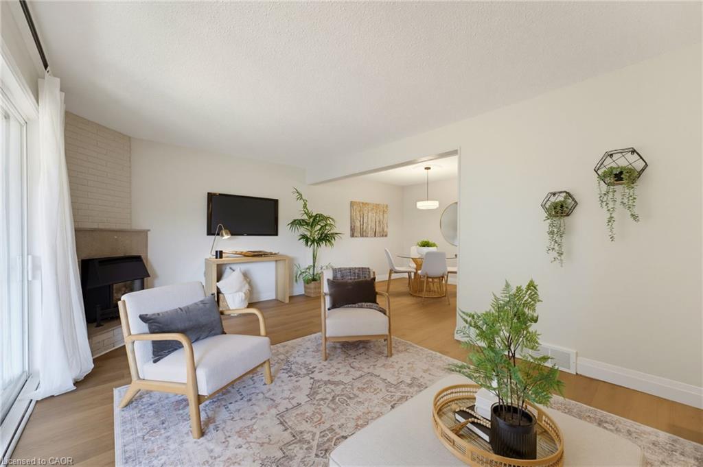 32 Silvervine Drive Property Photo 7