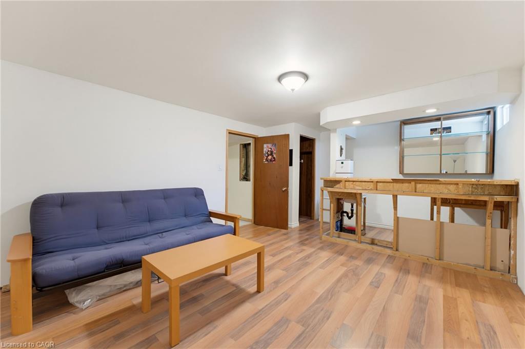 32 Silvervine Drive Property Photo 16