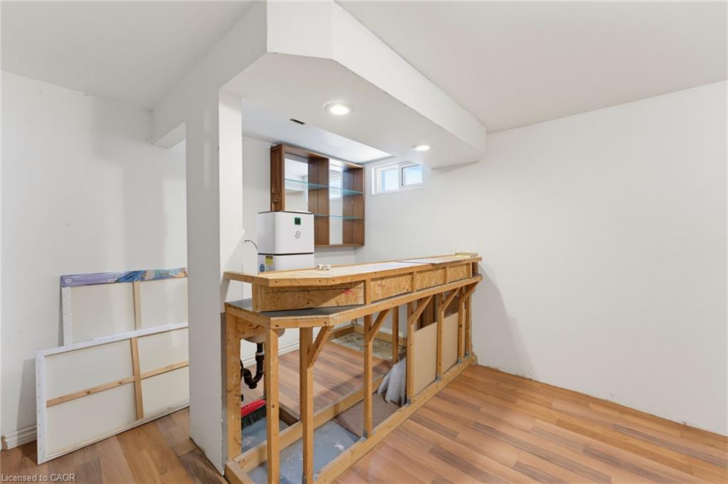32 Silvervine Drive Property Photo 17