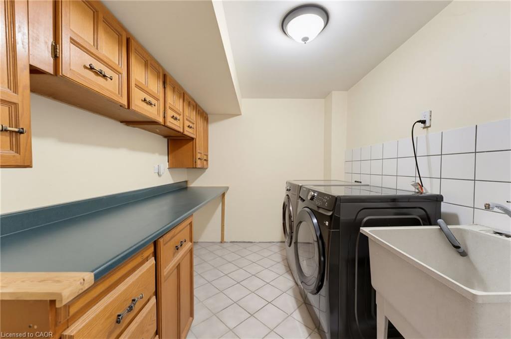 32 Silvervine Drive Property Photo 18