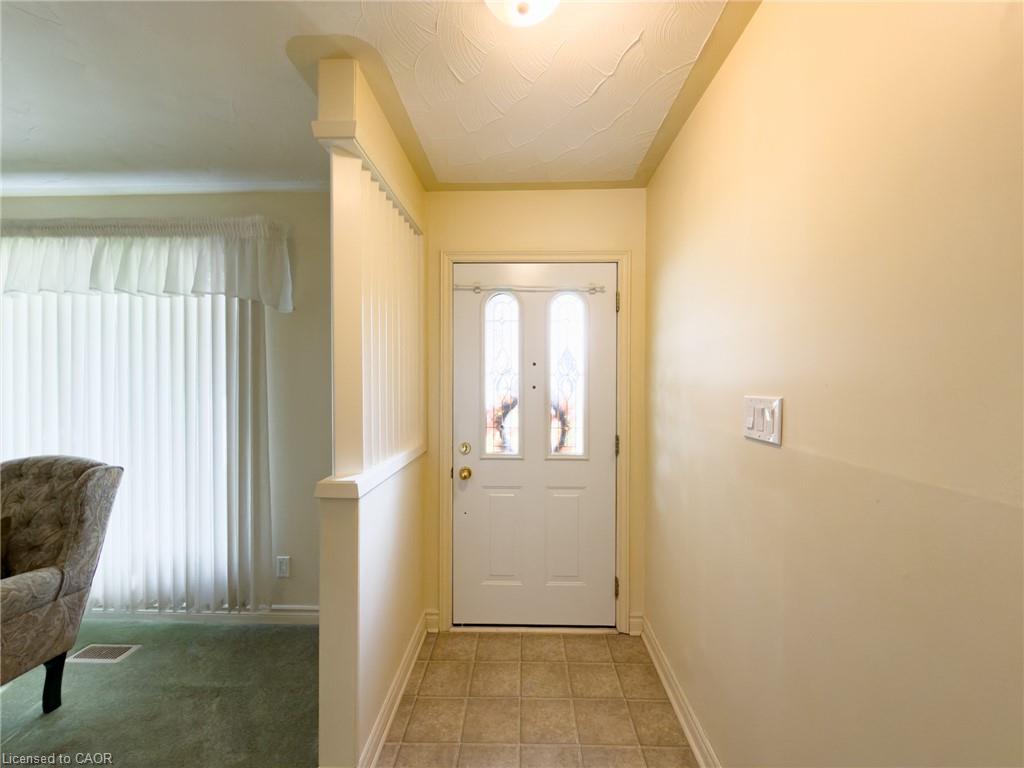 12 Glendale Crescent Property Photo 4
