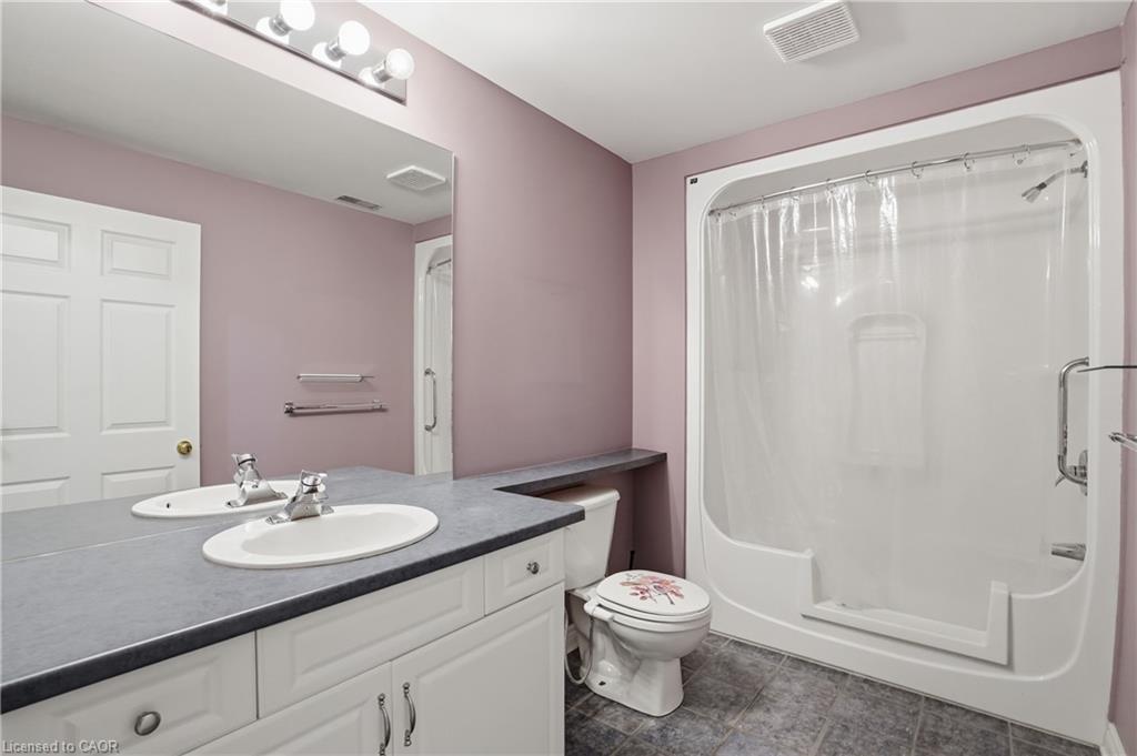 12-58 Glendale Avenue Property Photo 24