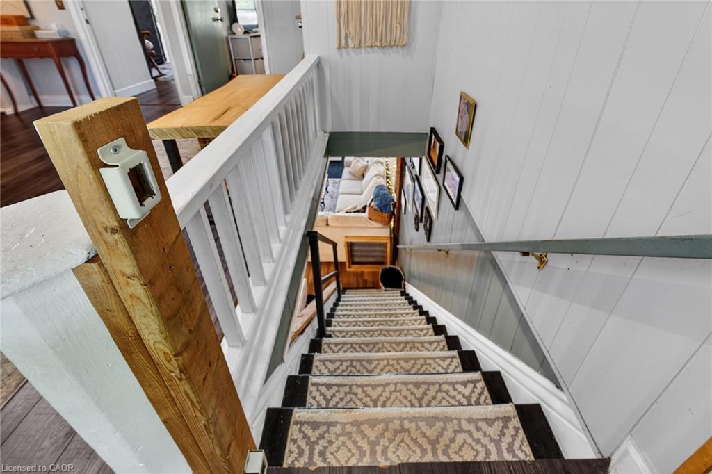 18 King Street Property Photo 16