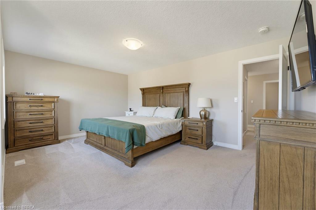 192 Gibbons Street Property Photo 11