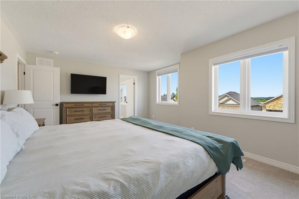 192 Gibbons Street Property Photo 12