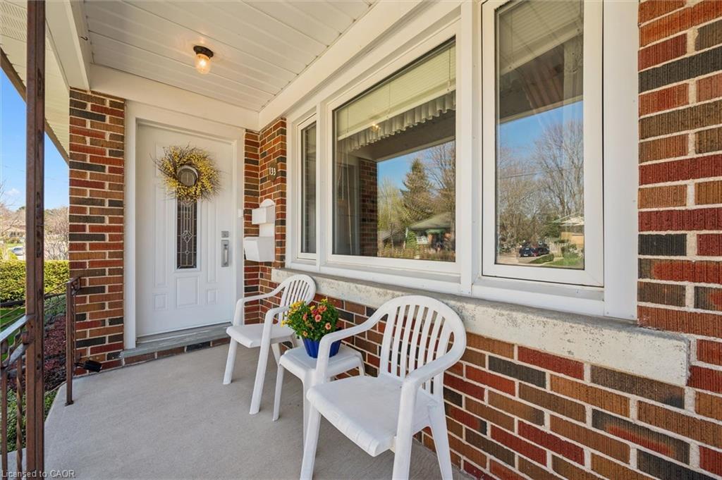 133 Emma Street Property Photo 6