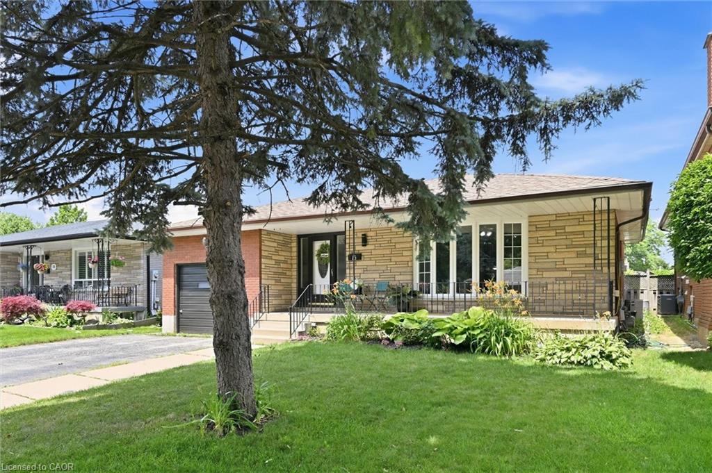 15 Edgar Drive Property Photo 3