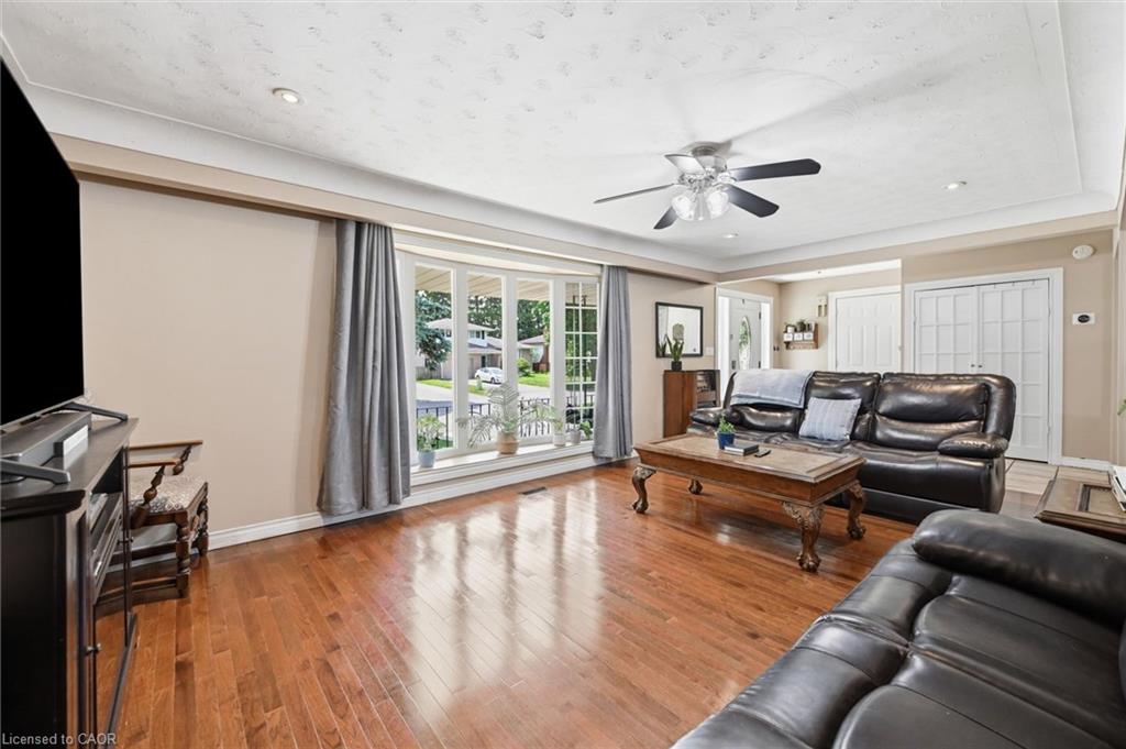 15 Edgar Drive Property Photo 6