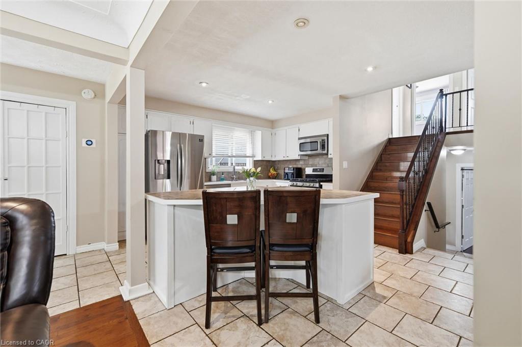 15 Edgar Drive Property Photo 11