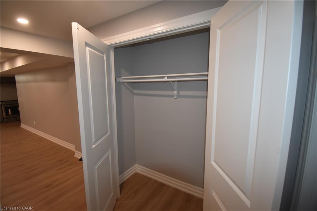 2-1294 Coric Avenue Property Photo 11